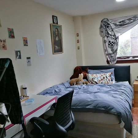 Guest House Private Room Near Glasgow City Centre Dış mekan fotoğraf