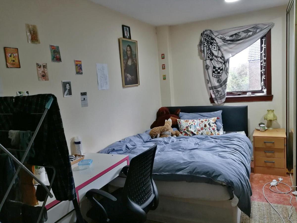 Guest House Private Room Near Glasgow City Centre Dış mekan fotoğraf